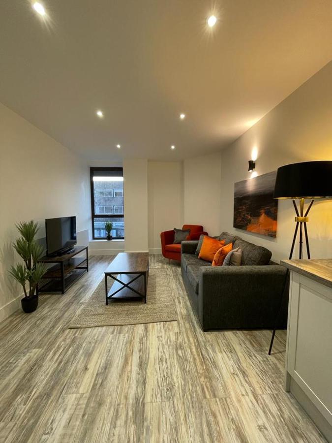 Kingsbridge Point - Cosy One Bed Apartments Near Town Centre, Суиндон Экстерьер фото