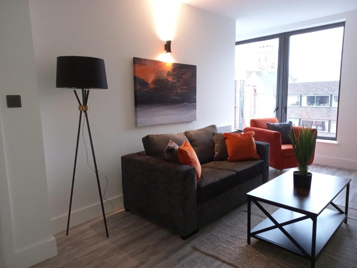 Kingsbridge Point - Cosy One Bed Apartments Near Town Centre, Суиндон Экстерьер фото