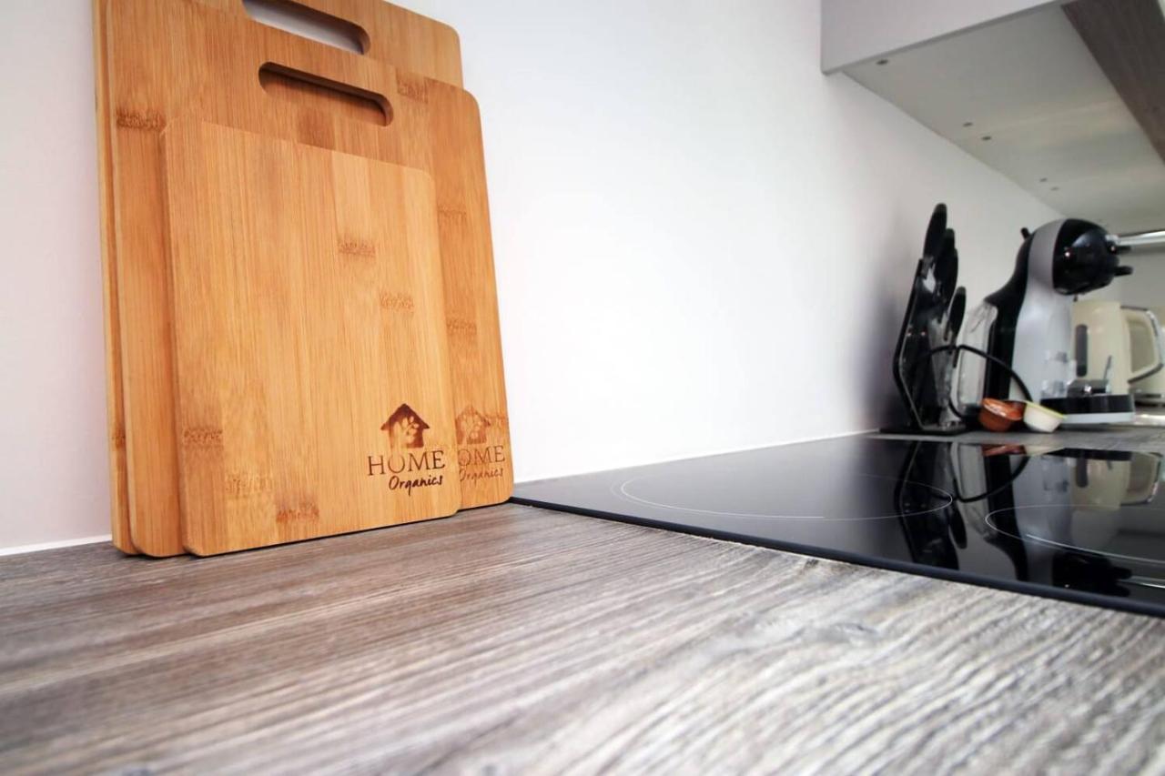 Kingsbridge Point - Cosy One Bed Apartments Near Town Centre, Суиндон Экстерьер фото