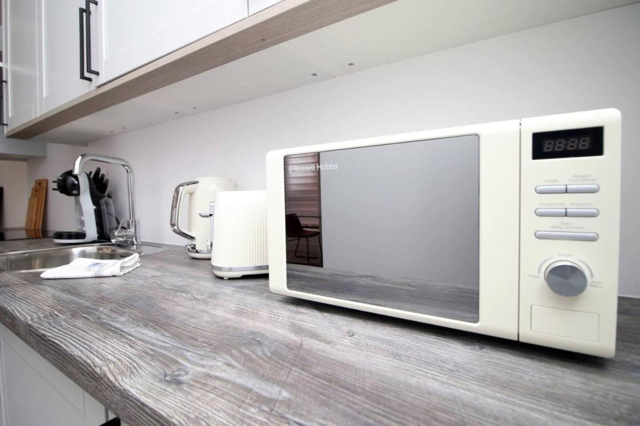Kingsbridge Point - Cosy One Bed Apartments Near Town Centre, Суиндон Экстерьер фото